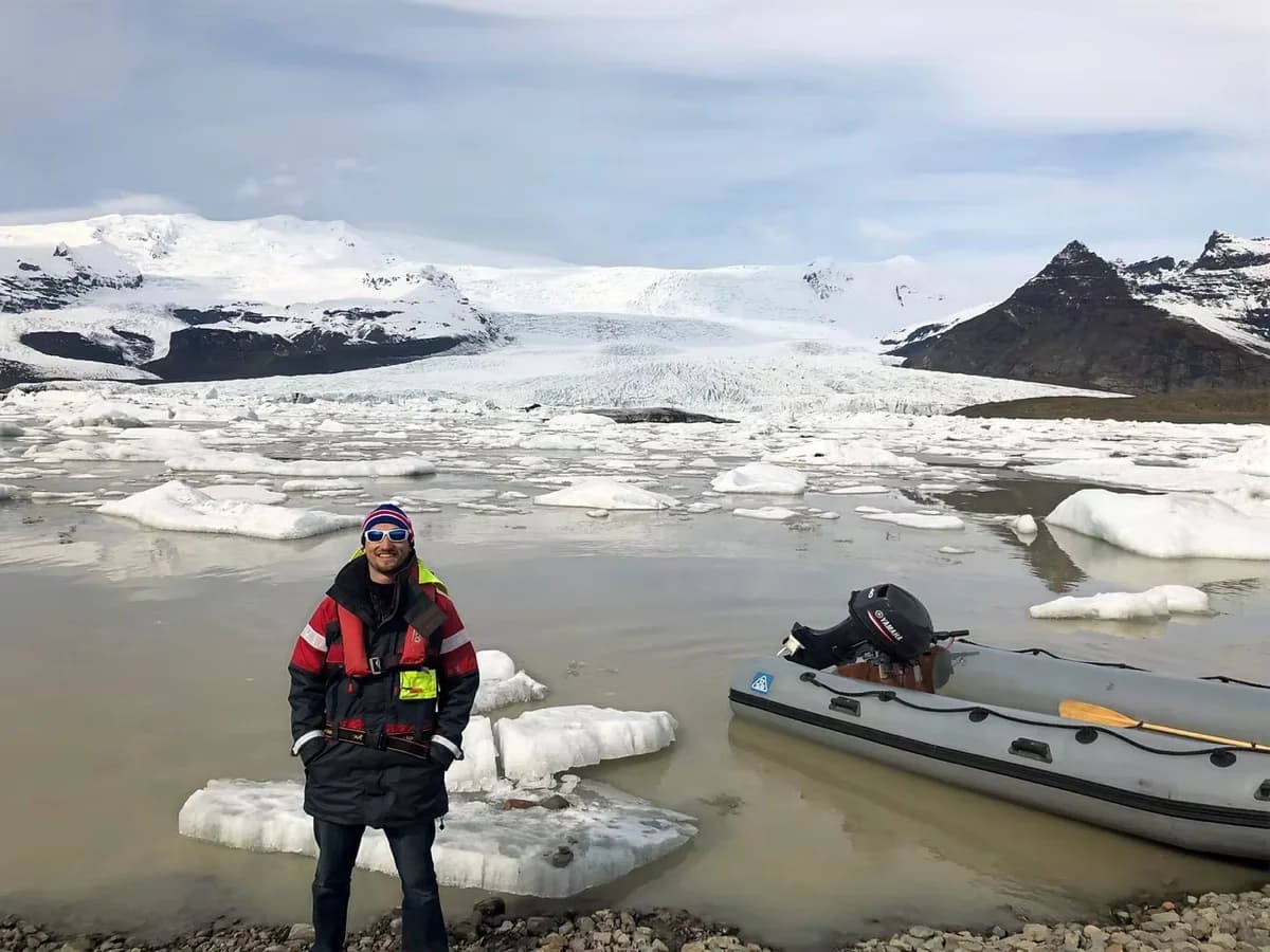 Discover the Hidden Benefits of Sober Travel for Deeper Connections and Fun - Zac Spowart | Nomadic Addictt Sober Travel