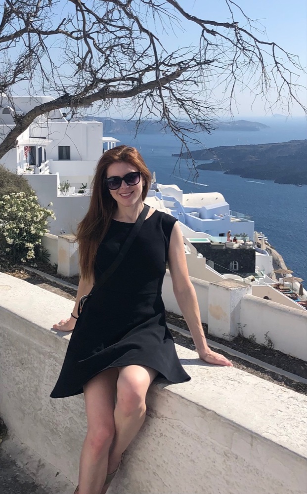 The Temperate Traveler in Santorini, Greece